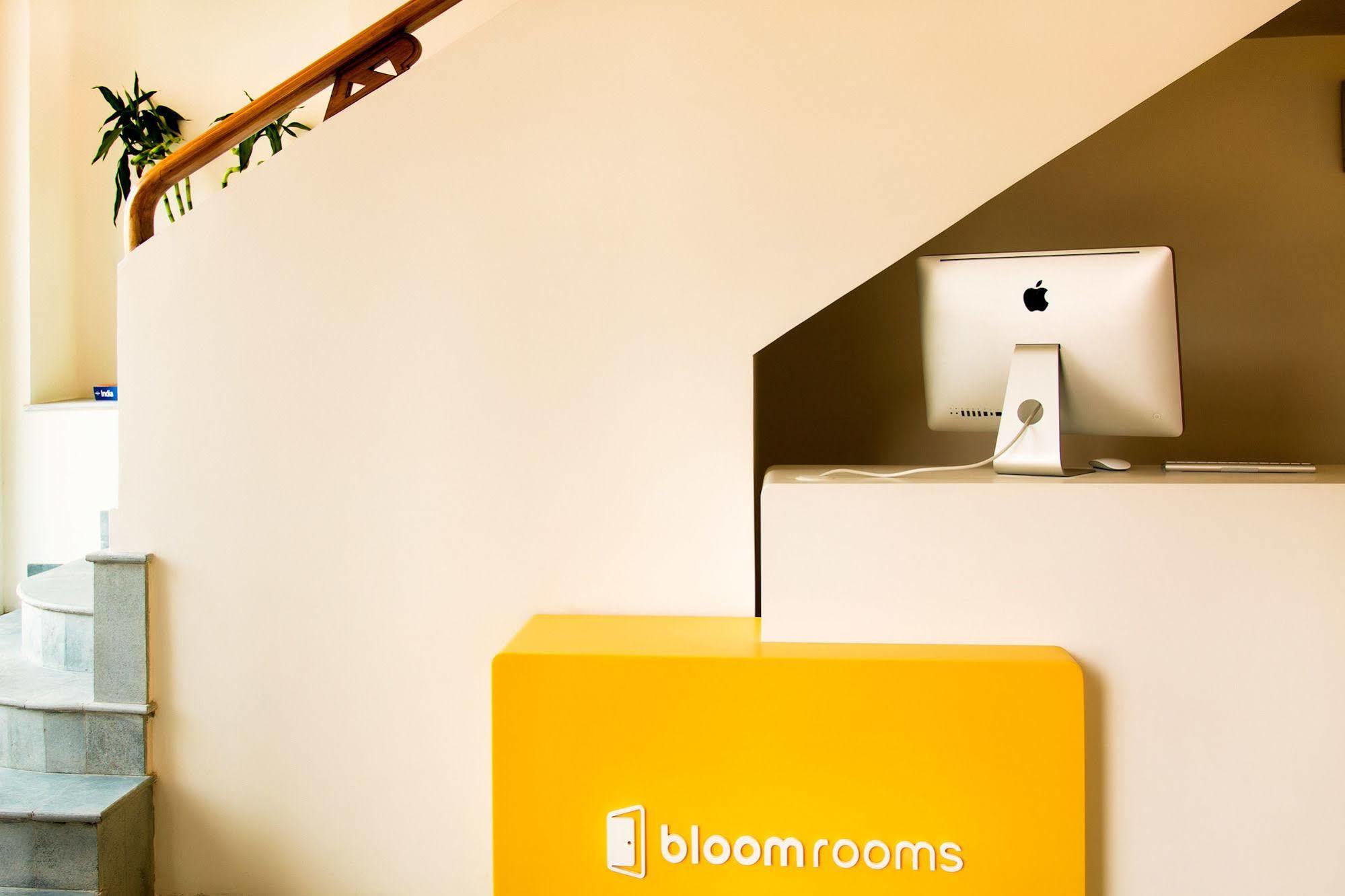 Bloomrooms @ New Delhi Railway Station Εξωτερικό φωτογραφία